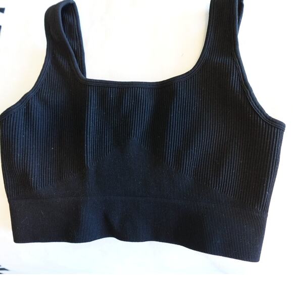 Set of 3 Workout Bra tops all size small - Picture 12 of 14